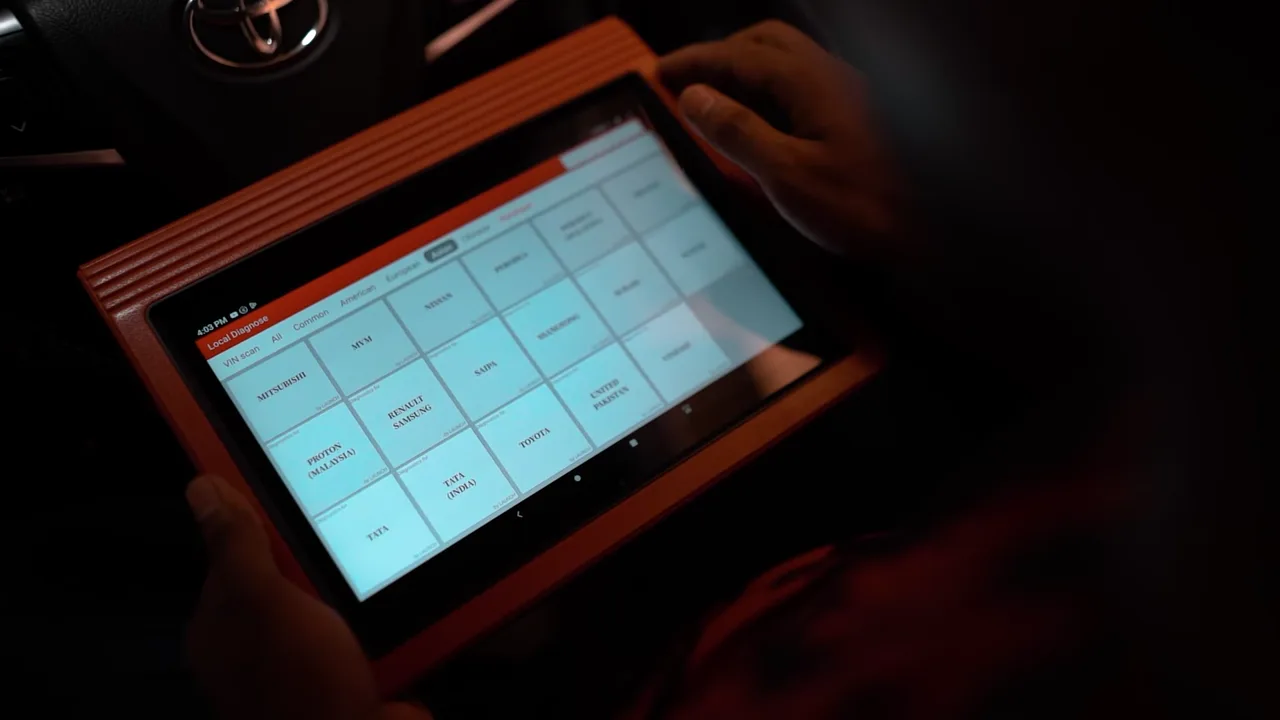 KSA Motors computerized vehicle diagnosis